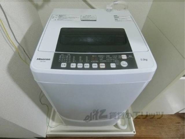 洗濯機置場　洗濯機