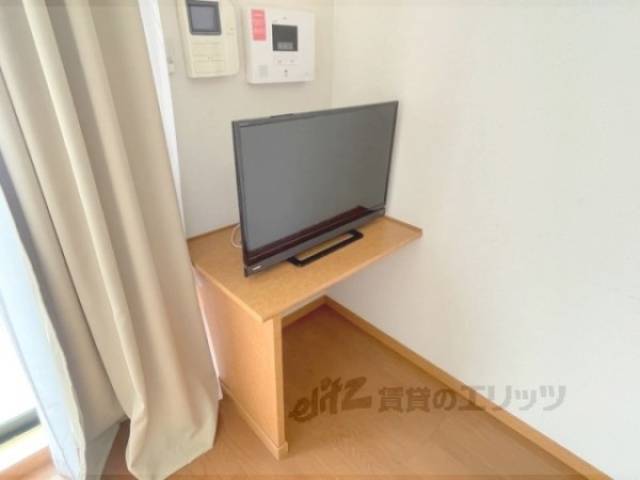 洋室　テレビ