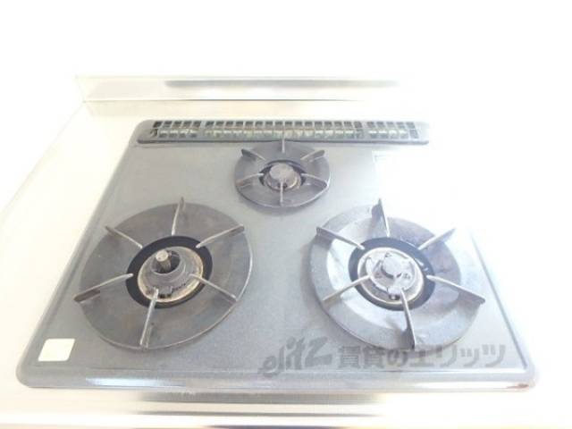 キッチン　コンロ