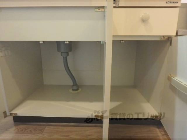 キッチン　下段収納