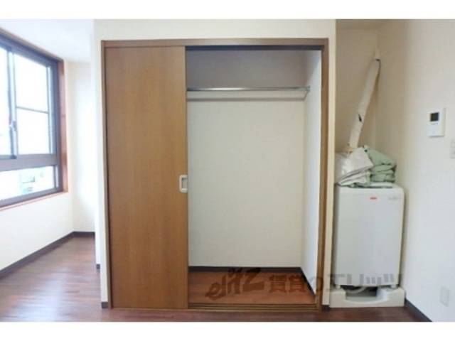 リビング　収納