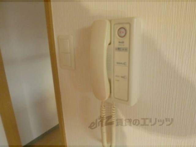 インターホン