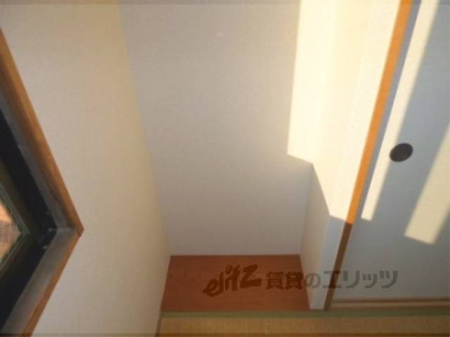 和室　床の間