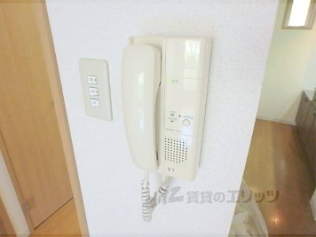 インターホン