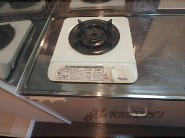 キッチン　コンロ