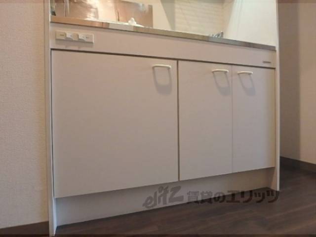 キッチン　収納