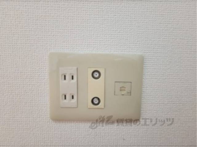電話端子