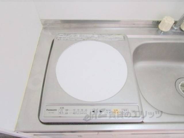 キッチン　コンロ