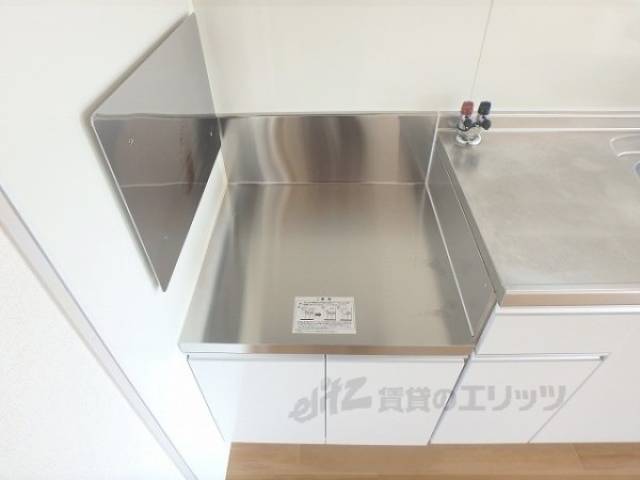 キッチン　コンロ置き場