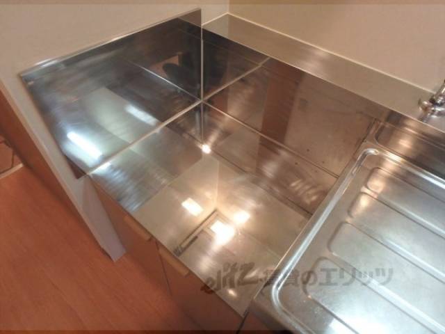 キッチン　コンロ置場