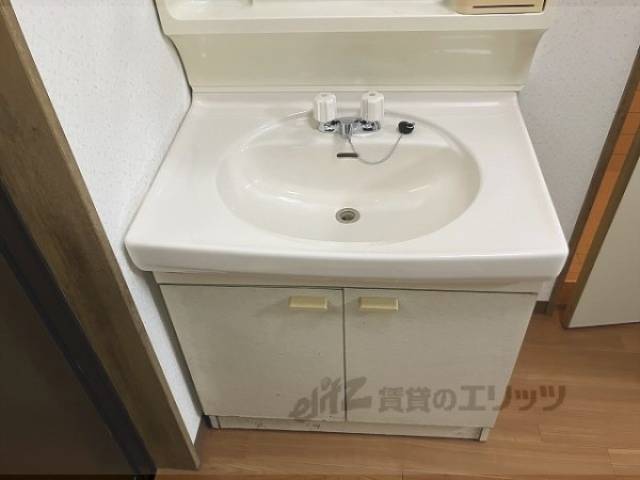 洗面所