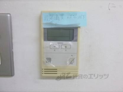 エアコンのリモコン