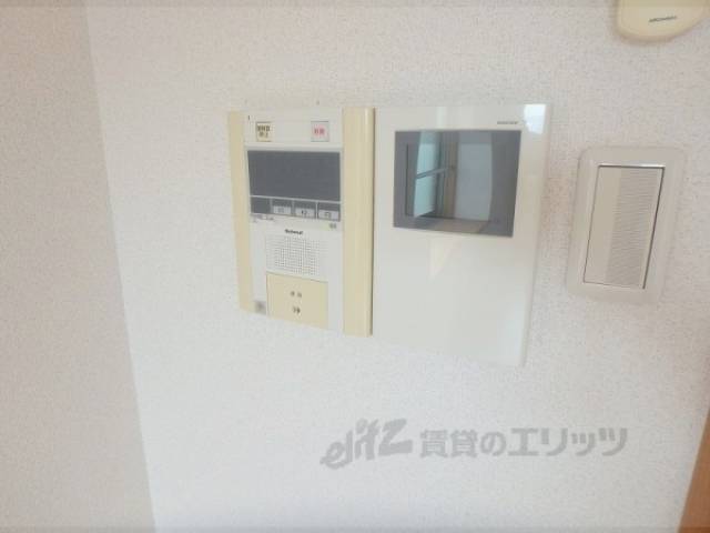 玄関モニター