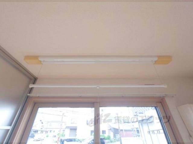 リビング　室内洗濯物干