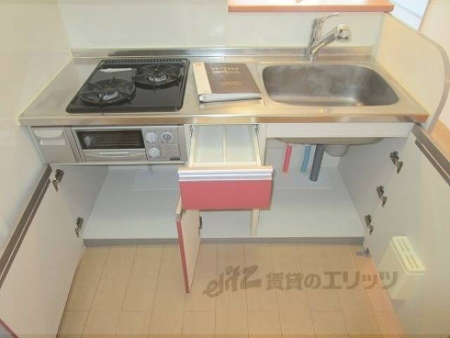 キッチン　収納
