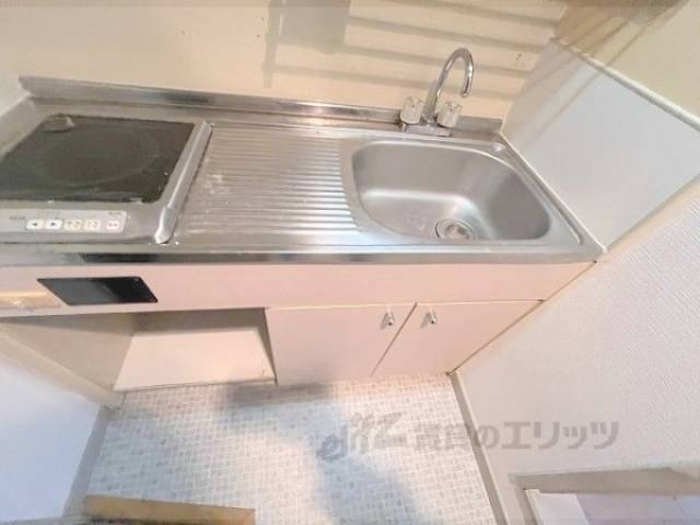 キッチン　下部収納