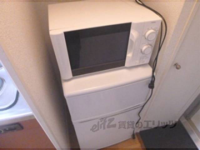 冷蔵庫置場　冷蔵庫・電子レンジ