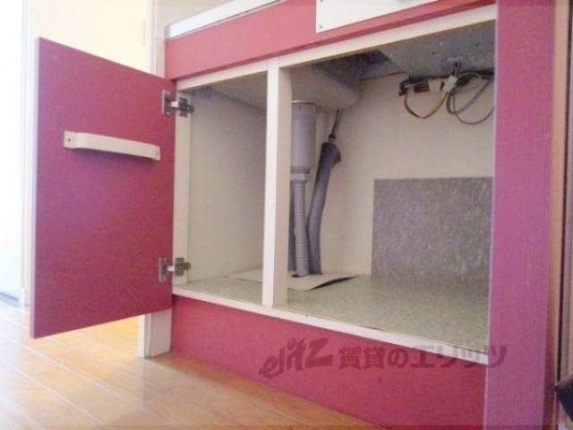 キッチン　キッチン下部収納