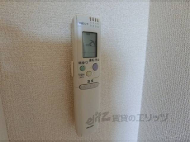 エアコンリモコン