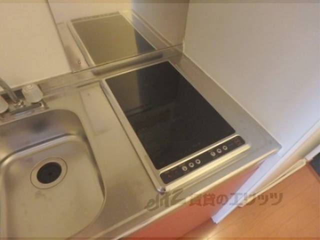 キッチン　2口コンロ