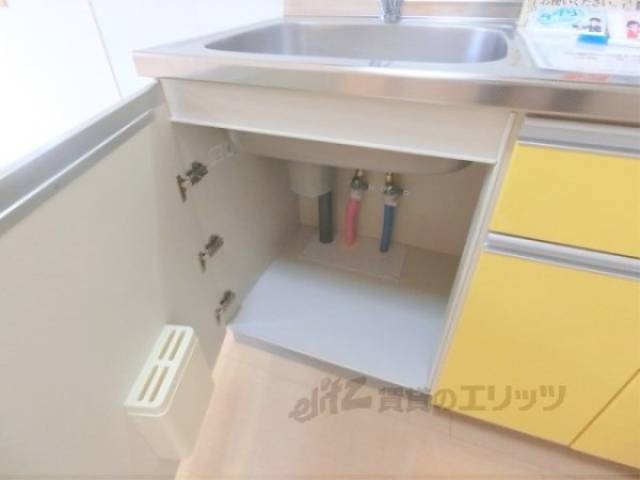 キッチン　下部収納