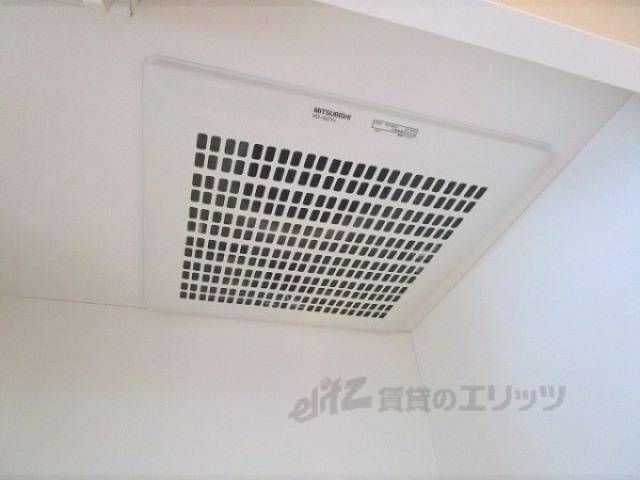 キッチン換気扇