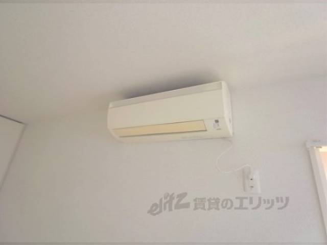 洋室　エアコン