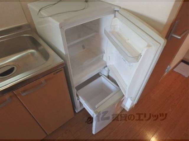 冷蔵庫置場　冷蔵庫