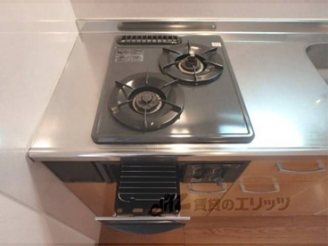 キッチン　2口コンロ