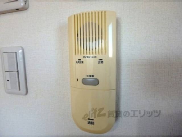 インターホン