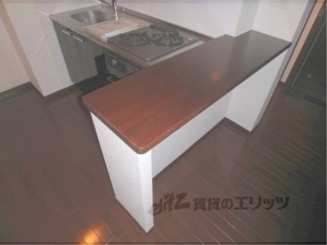 キッチン　カウンター