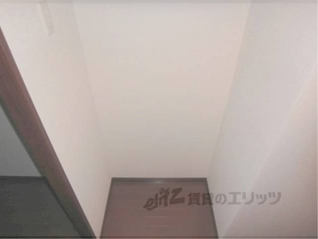 冷蔵庫置場　エアコン