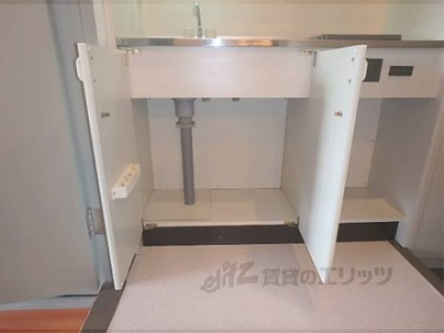 収納　キッチン収納