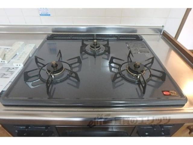 キッチン　ガスコンロ