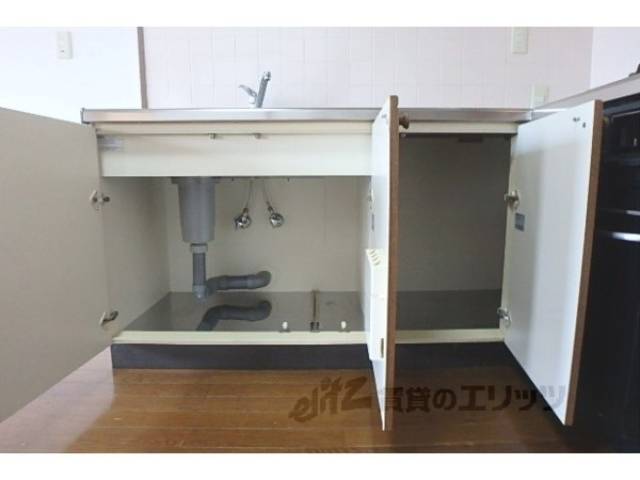 キッチン　収納