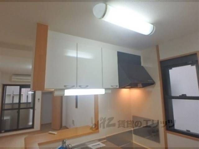 キッチン　収納