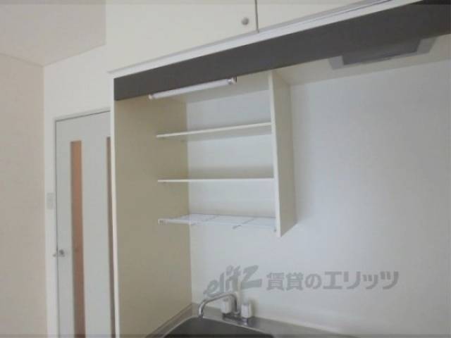 キッチン　収納