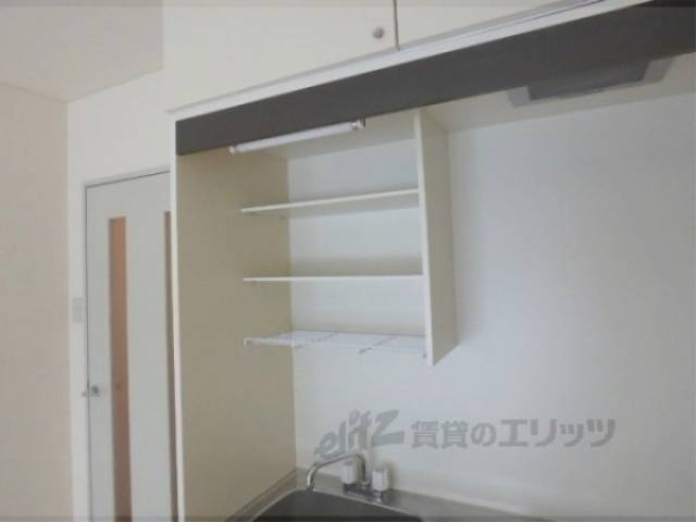 キッチン　収納