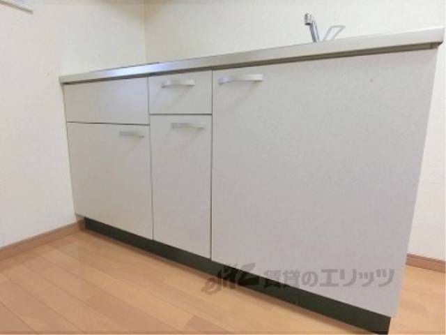 キッチン　下部収納