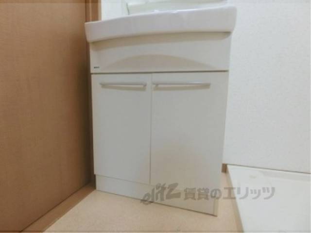 洗面所　下部収納