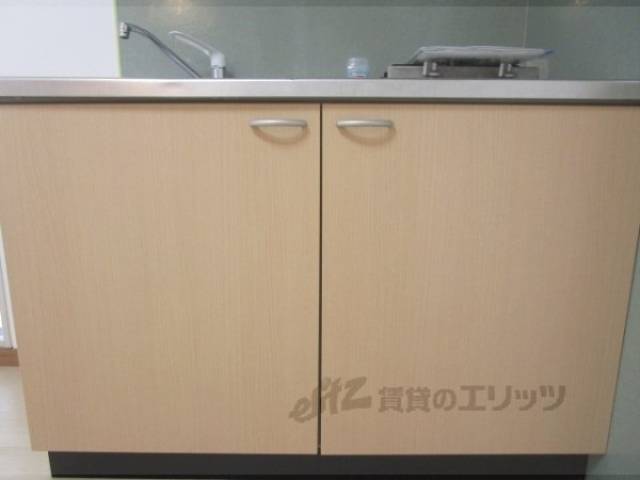 キッチン　下部収納