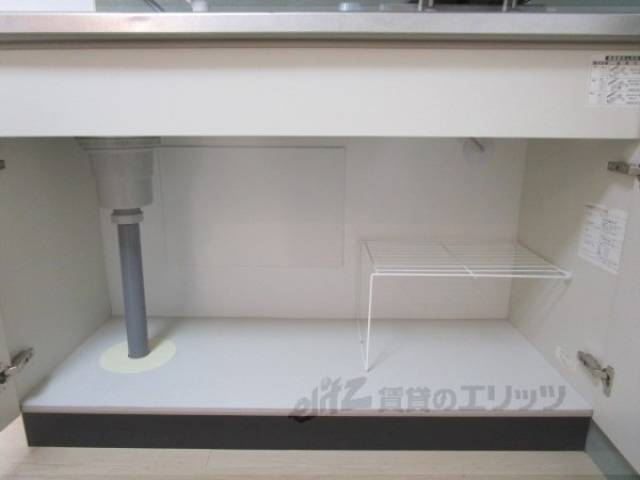キッチン　下部収納