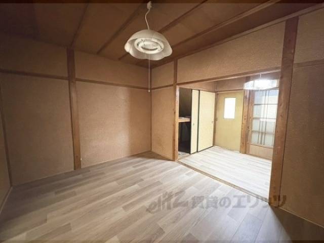 洋室