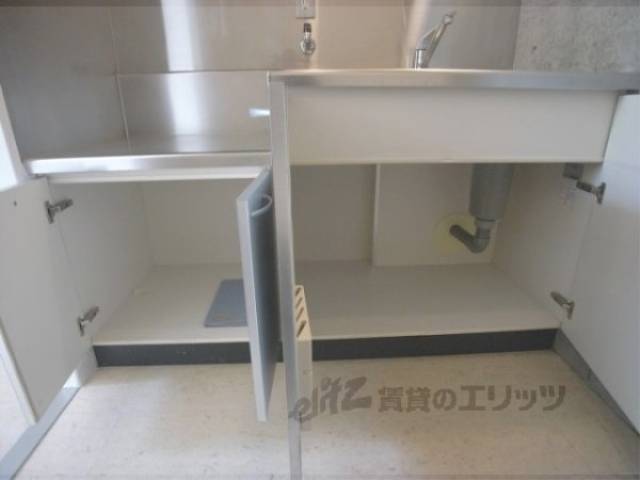 キッチン　収納