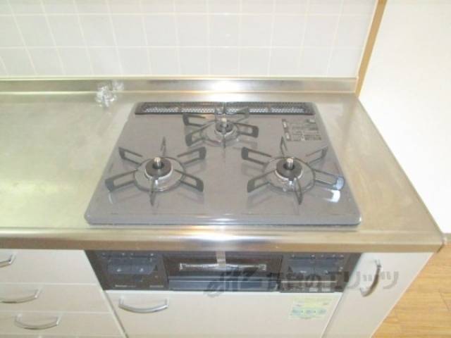 キッチン　コンロ