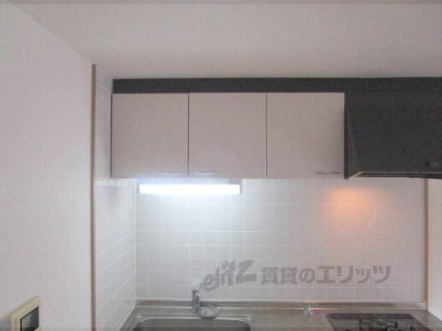 キッチン　収納