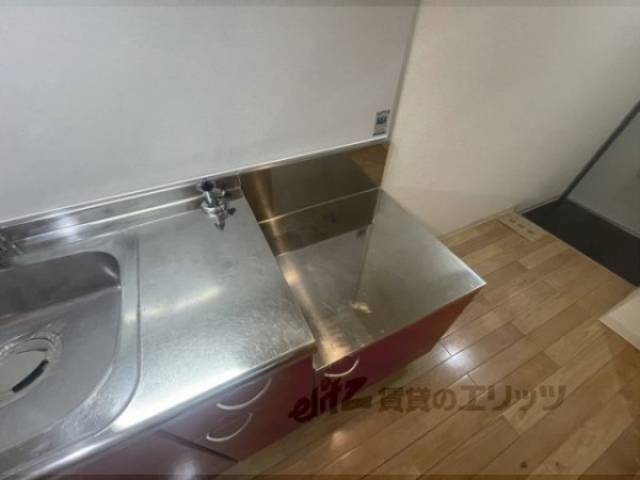 キッチン　コンロ置場