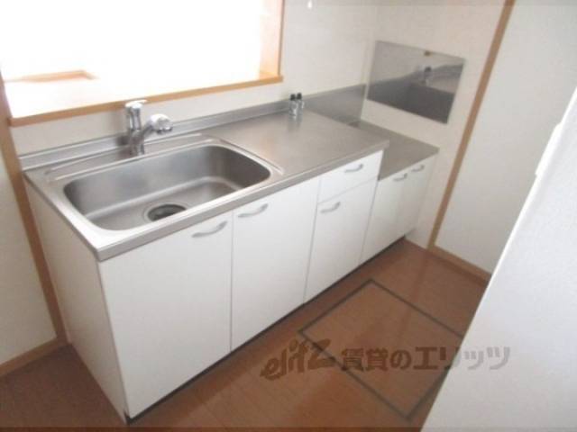 キッチン　収納