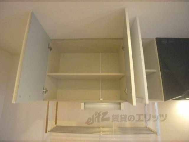 キッチン　収納