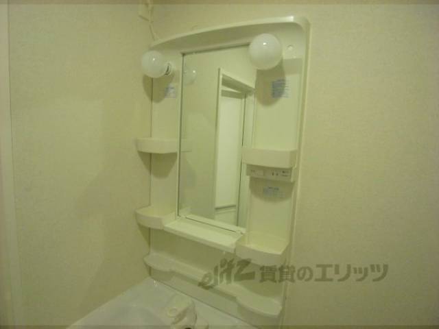 洗面所　独立洗面台